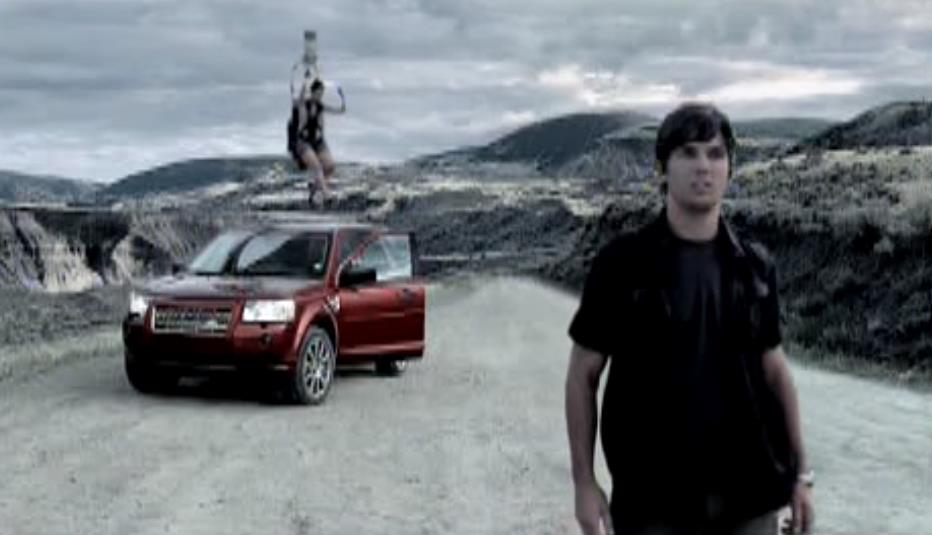 Музыка из рекламыLand Rover Freelander - Cloud hopping