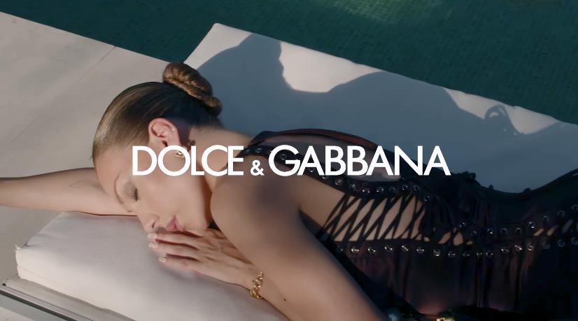 Музыка из рекламы Dolce & Gabbana - #DG90 (Ester Exposito)