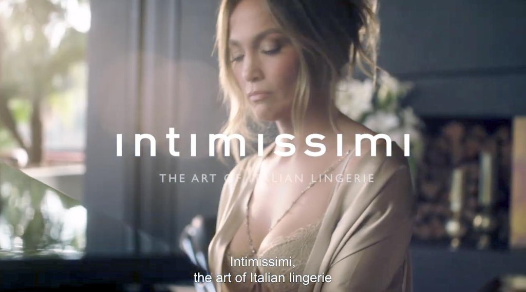 Музыка из рекламы Intimissimi - This Is Me...Now (Jennifer Lopez)