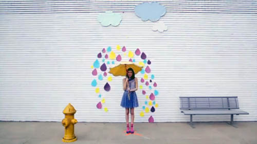 Музыка и видеоролик из рекламы Tampax Radiant - Katie Sokoler, Street Artist Музыка и видеоролик из рекламы Tampax Radiant - Katie Sokoler, Street Artist