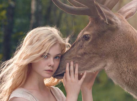 Музыка и видеоролик из рекламы Lolita Lempicka - Le Premier Parfum (Elle Fanning) Музыка и видеоролик из рекламы Lolita Lempicka - Le Premier Parfum (Elle Fanning)