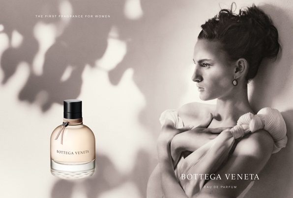 Музыка и видеоролик из рекламы Bottega Veneta - All of a Sudden My Heart Sings Музыка и видеоролик из рекламы Bottega Veneta - All of a Sudden My Heart Sings