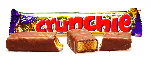 Музыка и видеоролик из рекламы Cadbury's - Crunchie Музыка и видеоролик из рекламы Cadbury's - Crunchie