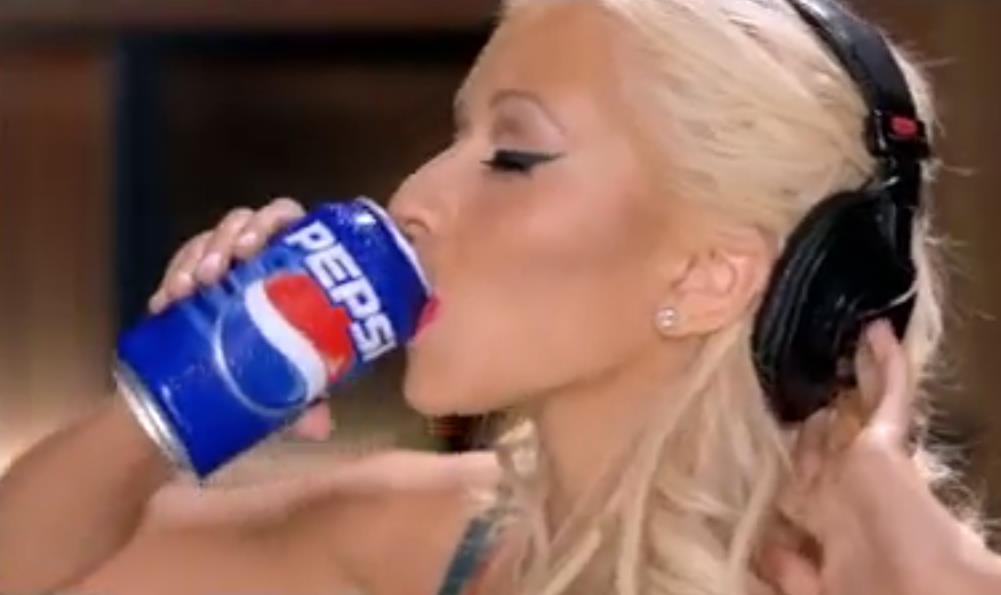 Музыка из рекламы Pepsi - Here To Stay (Christina Aguilera)