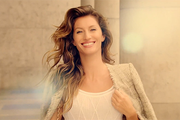 Музыка и видеоролик из рекламы Chanel Les Beiges (Gisele Bundchen)