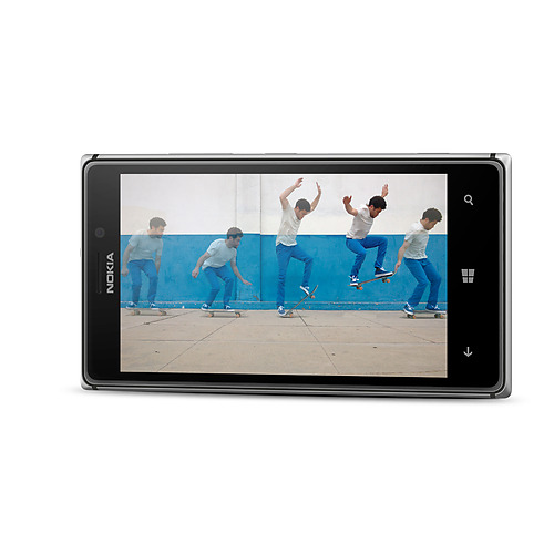 Музыка и видеоролик из рекламы Nokia Lumia 925 - More than your eyes can see Музыка и видеоролик из рекламы Nokia Lumia 925 - More than your eyes can see