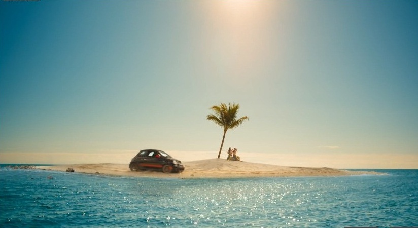 Музыка и видеоролик из рекламы FIAT 500 Abarth Cabrio - Charlie's Island (Charlie Sheen) Музыка и видеоролик из рекламы FIAT 500 Abarth Cabrio - Charlie's Island (Charlie Sheen)