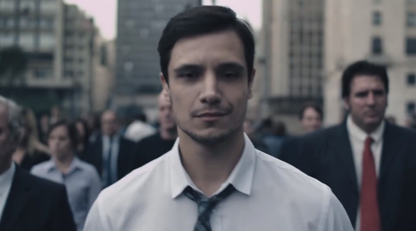 Музыка и видеоролик из рекламы Johnnie Walker - From the Future Музыка и видеоролик из рекламы Johnnie Walker - From the Future