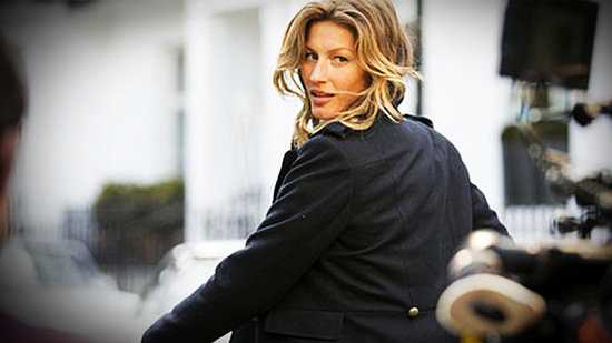 Музыка и видеоролик из рекламы H&M - Gisele Bundchen For H&M Музыка и видеоролик из рекламы H&M - Gisele Bundchen For H&M