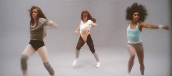 Музыка и видеоролик из рекламы Reebok - Revolution (Les Mills) Музыка и видеоролик из рекламы Reebok - Revolution (Les Mills)