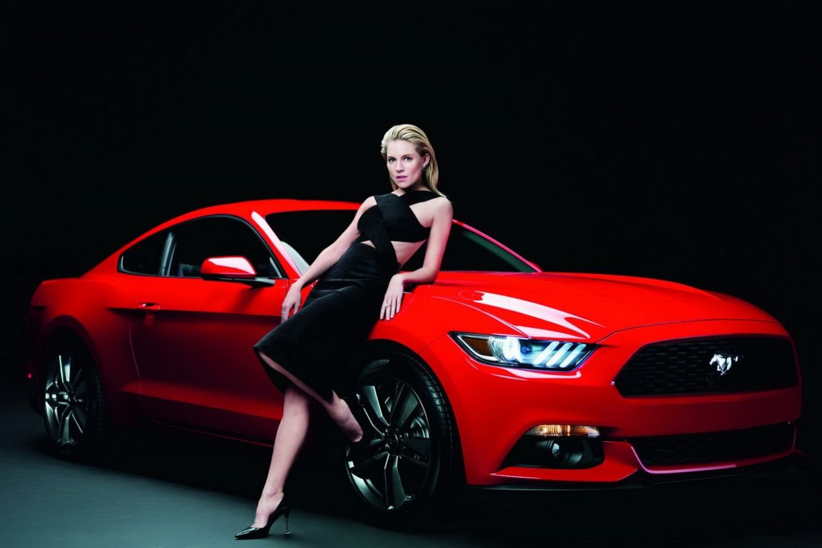 Ищем музыку из рекламы Ford Mustang (Sienna Miller) Ищем музыку из рекламы Ford Mustang (Sienna Miller)