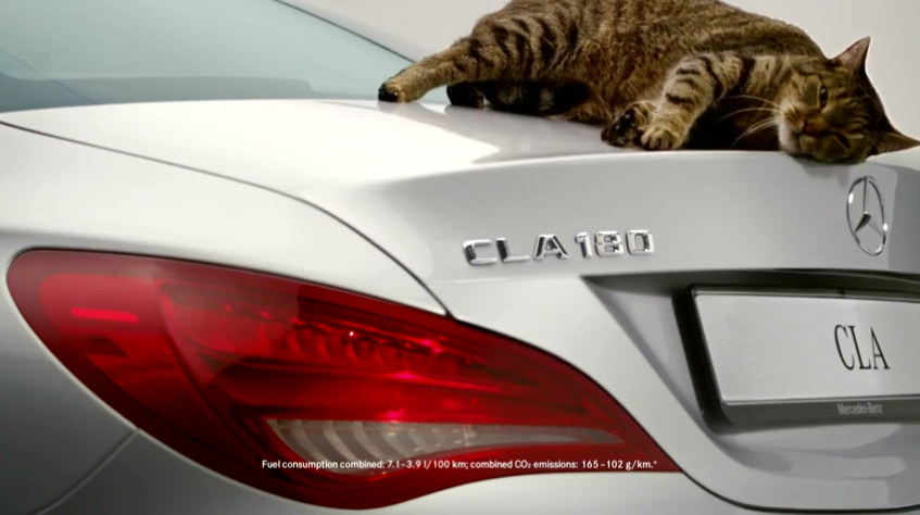 реклама мерседес аэродинамика с кошкой cla