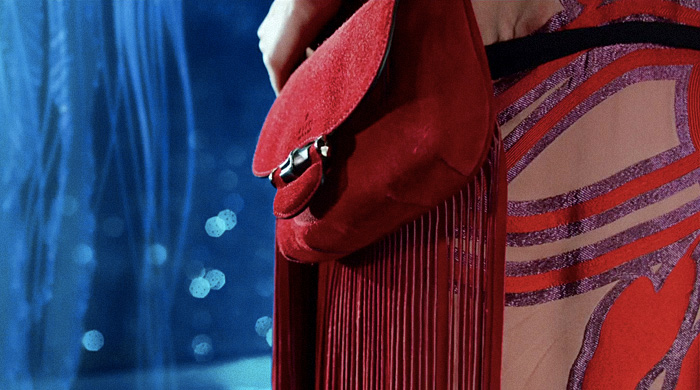 Музыка и видеоролик из рекламы Gucci - The Fringe Музыка и видеоролик из рекламы Gucci - The Fringe