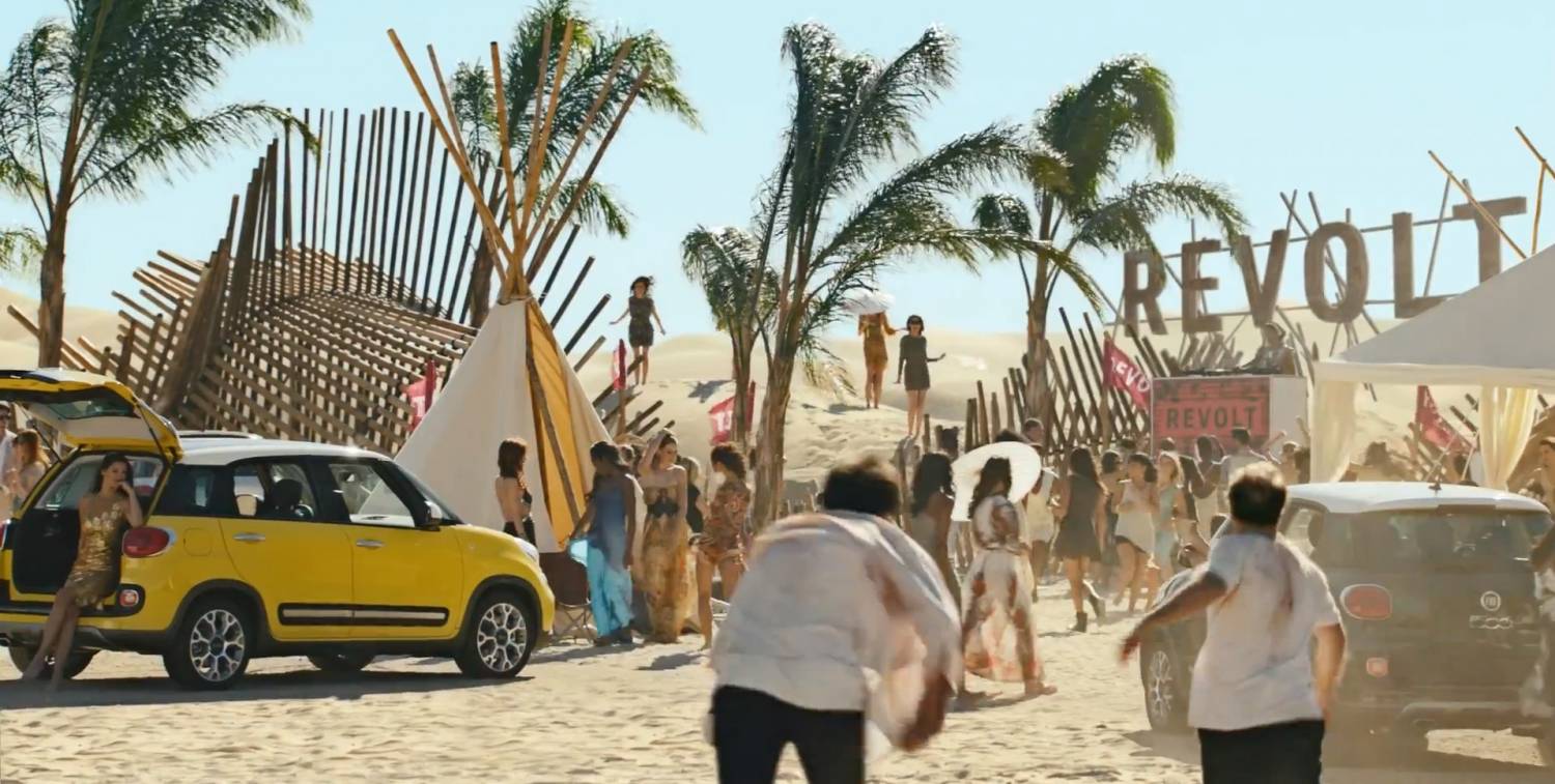 Музыка и видеоролик из рекламы Fiat 500L - Beats Edition (Puff Daddy) Музыка и видеоролик из рекламы Fiat 500L - Beats Edition (Puff Daddy)