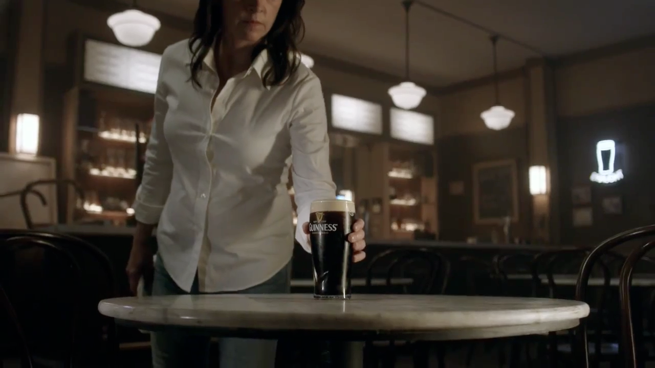 Музыка и видеоролик из рекламы Guinness - Empty Chair