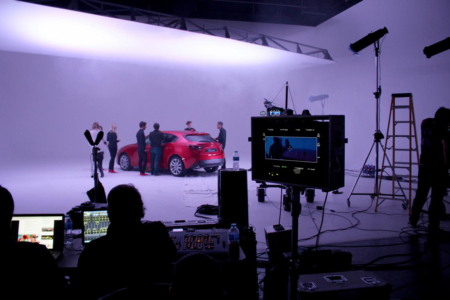 Музыка и видеоролик из рекламы Mazda and Mogees Collaboration