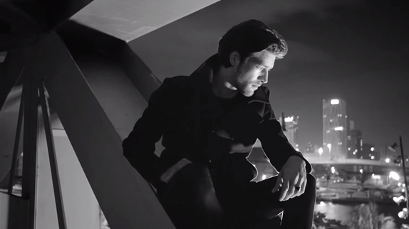 Музыка из рекламы Yves Saint Laurent - La Nuit de L'Homme (Vinnie Woolston)