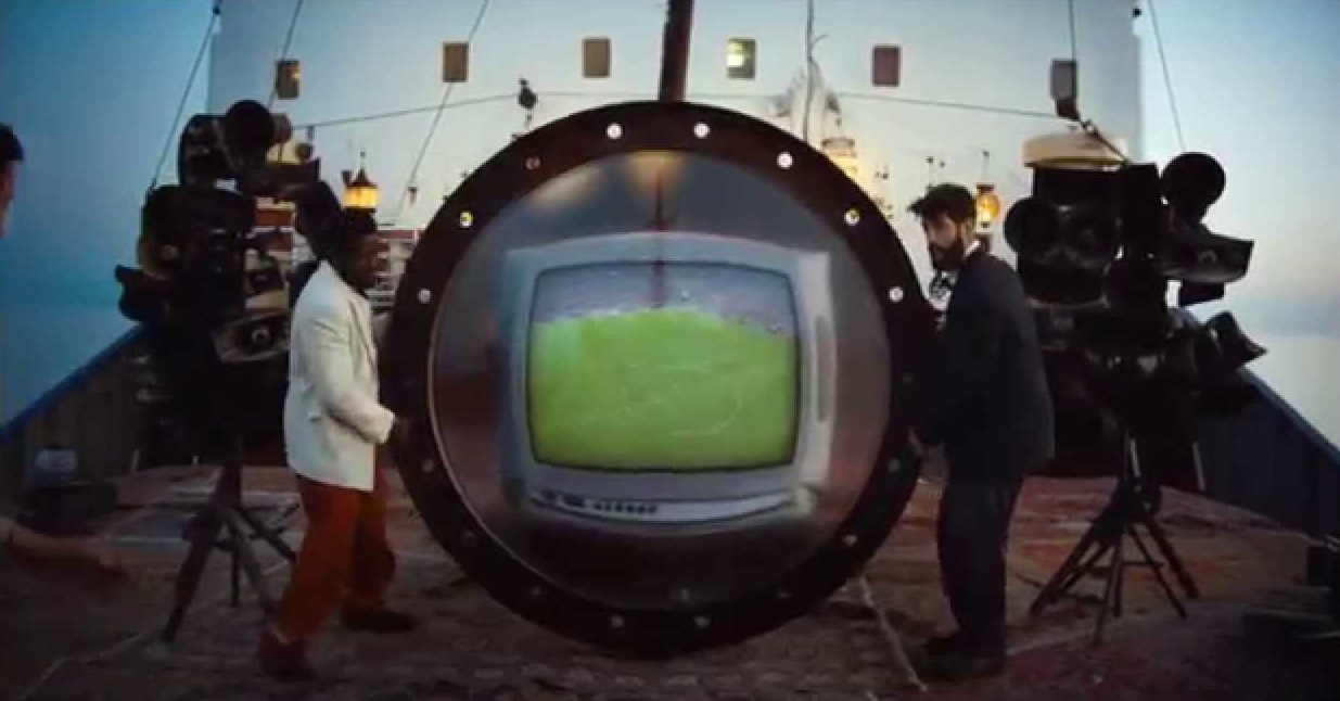 Музыка из рекламы Heineken - The Match, UEFA Champions League Commercial