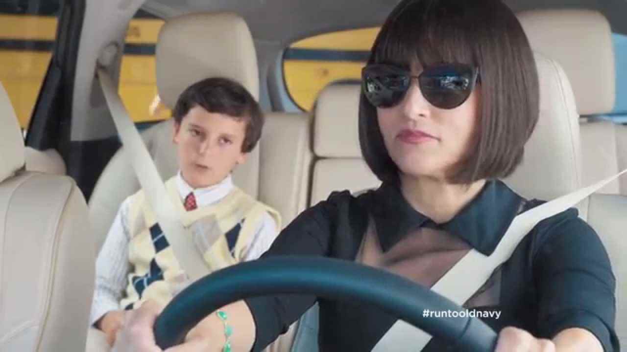Музыка из рекламы Old Navy - School Style (Julia Louis-Dreyfus) Музыка из рекламы Old Navy - School Style (Julia Louis-Dreyfus)