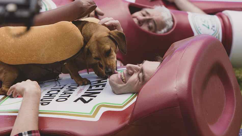 Музыка из рекламы HEINZ - Wiener Stampede Музыка из рекламы HEINZ - Wiener Stampede