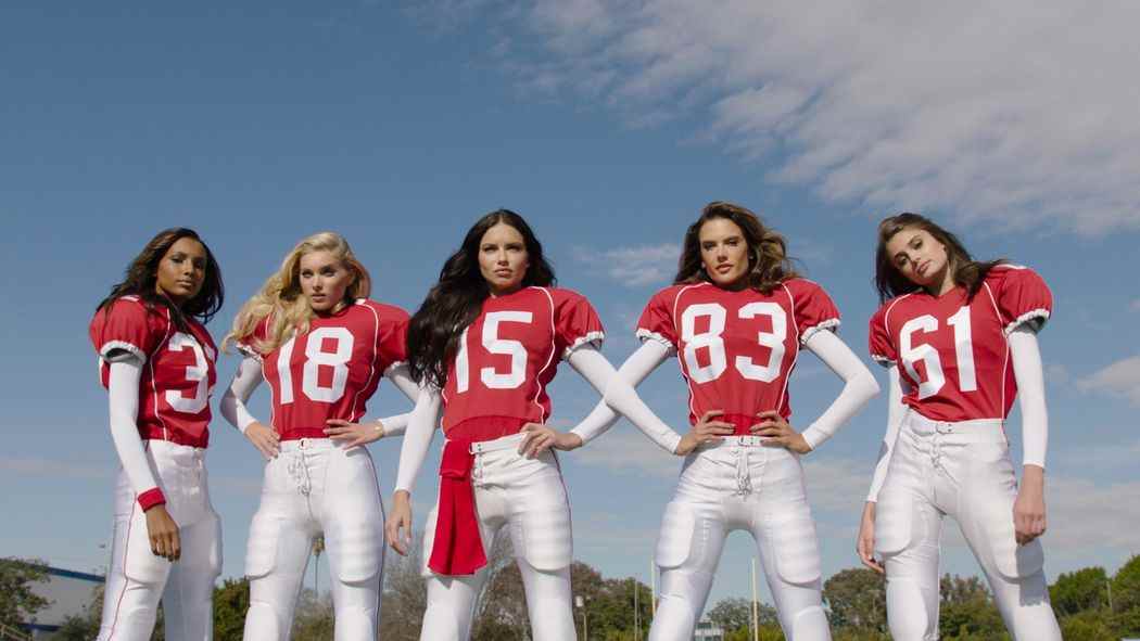 Музыка из рекламы Victorias Secret - Angels Play Football