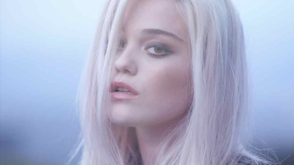 Музыка из рекламы Jimmy Choo - Illicit (Sky Ferreira) Музыка из рекламы Jimmy Choo - Illicit (Sky Ferreira)