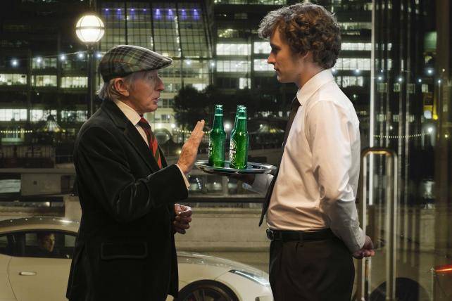 Музыка из рекламы Heineken - l When You Drive, Never Drink (Jackie Stewart) Музыка из рекламы Heineken - l When You Drive, Never Drink (Jackie Stewart)