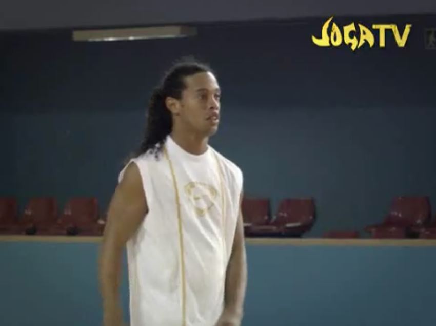 Музыка из рекламы Nike - Joga Bonito (Ronaldinho)
