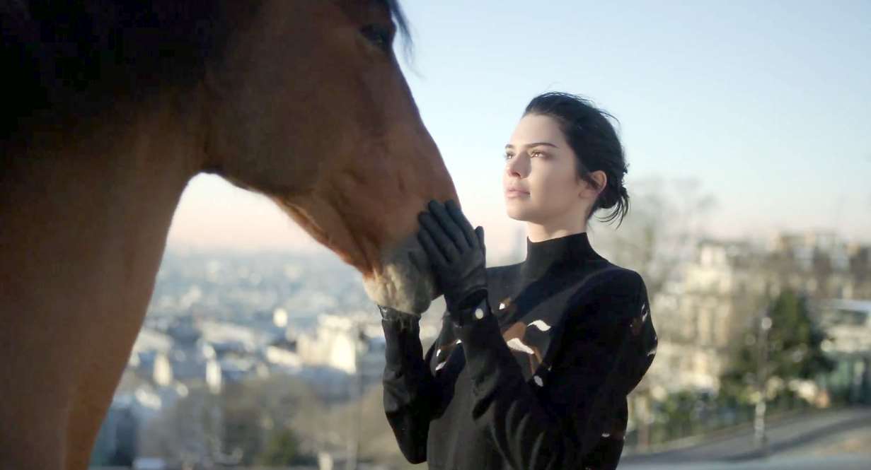 Музыка из рекламы Longchamp - The Encounter (Kendall Jenner)