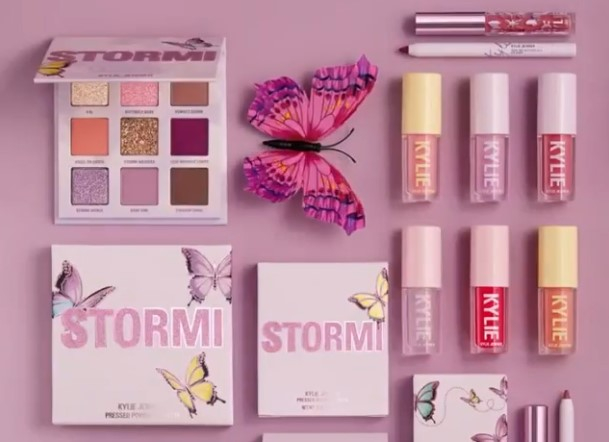 Музыка из рекламы Kylie Cosmetics - Stormi (Kylie Jenner)