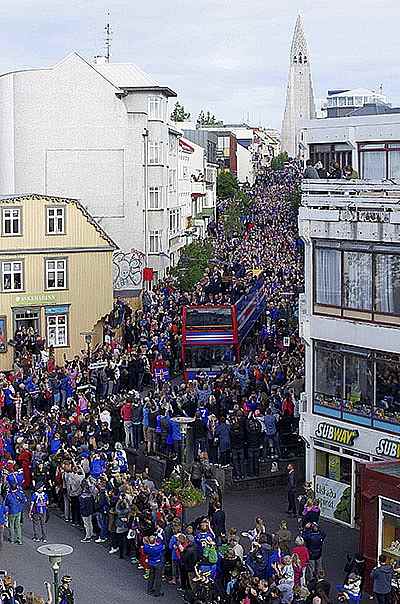 Как встречали сборную Исландии