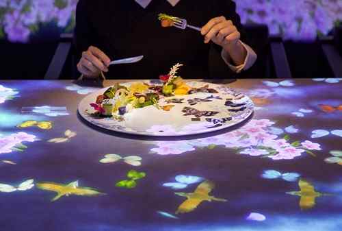 Японский ресторан придумал эстетическую цифровую акцию для посетителей