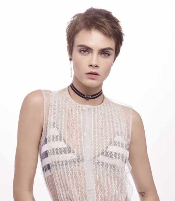 Кара Делевинь стала лицом новой линии средств ухода Dior Capture Youth