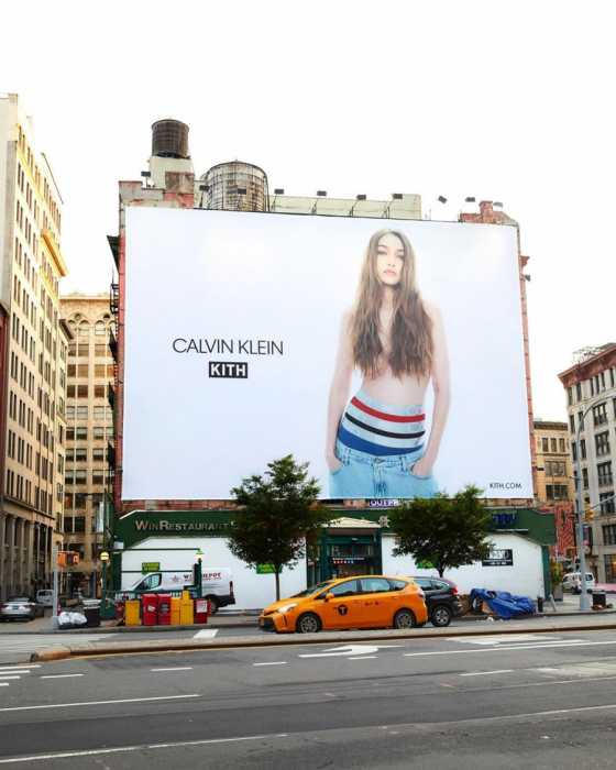 Джиджи Хадид в рекламной кампании Calvin Klein