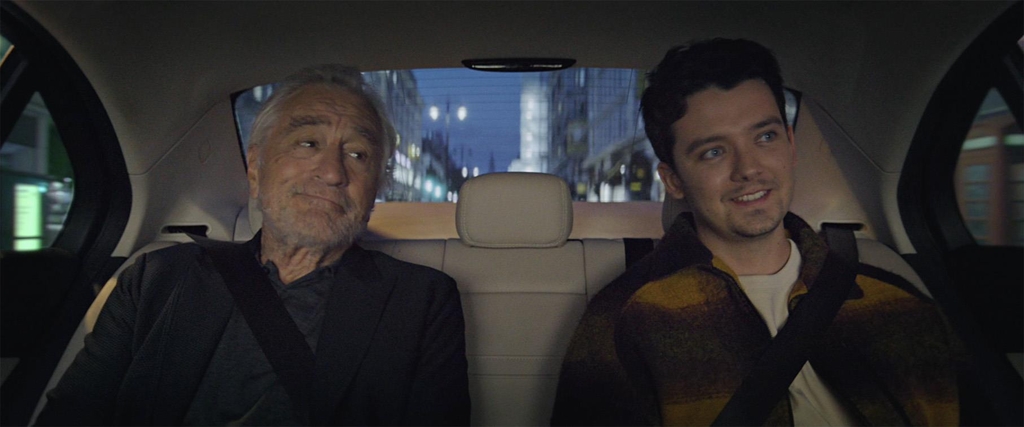Роберт Де Ниро и звезда «Полового воспитания» стали лучшими друзьями в рекламе Uber One