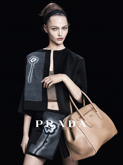 Саша Пивоварова и Ева Герцигова в новой рекламе Prada