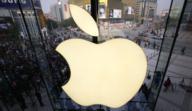 Акции корпорации Apple стремительно падают после презентации планшета iPad Mini