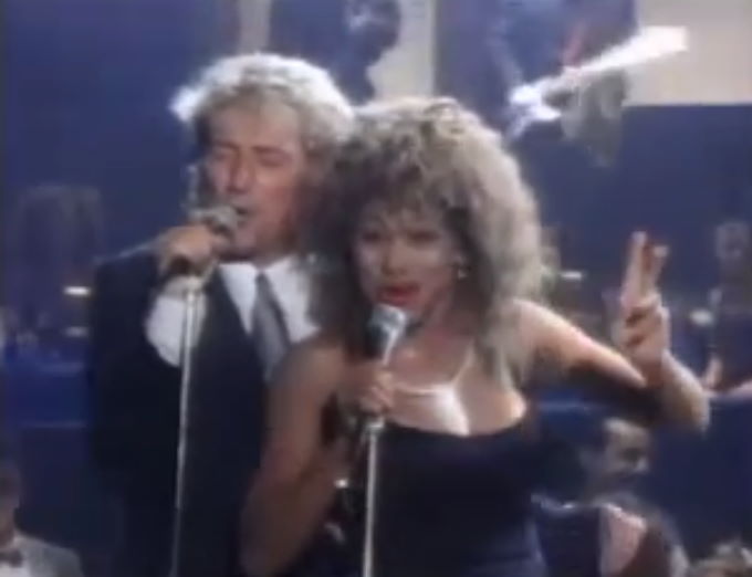 Музыка из рекламы Pepsi (Tina Turner & Rod Stewart)