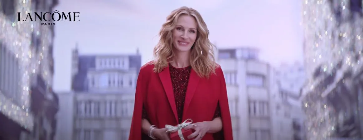 Lancôme - Every Moment Together Is a Gift (Julia Roberts) Lancôme - Every Moment Together Is a Gift (Julia Roberts)