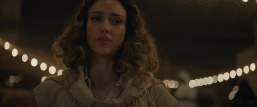Музыка из рекламы Dubai - A Captivating Saga (Jessica Alba, Zac Efron)