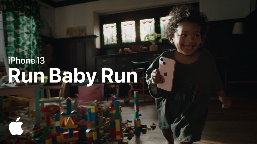 Музыка из рекламы Apple iPhone 13 - Run Baby Run