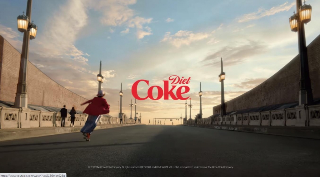 Музыка из рекламы Diet Coke - Love What You Love