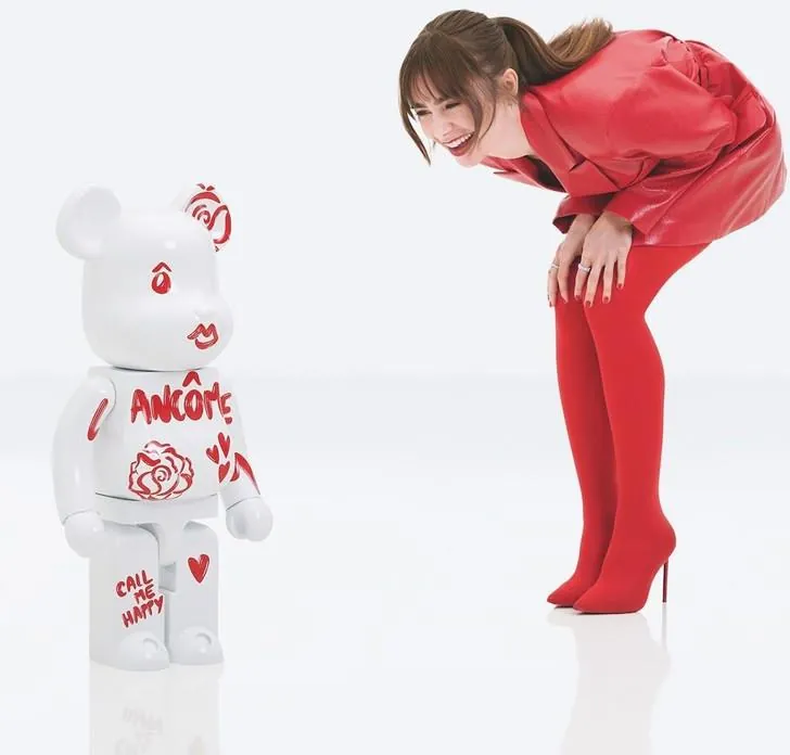 Lancôme X Bearbrick (Lily Collins)