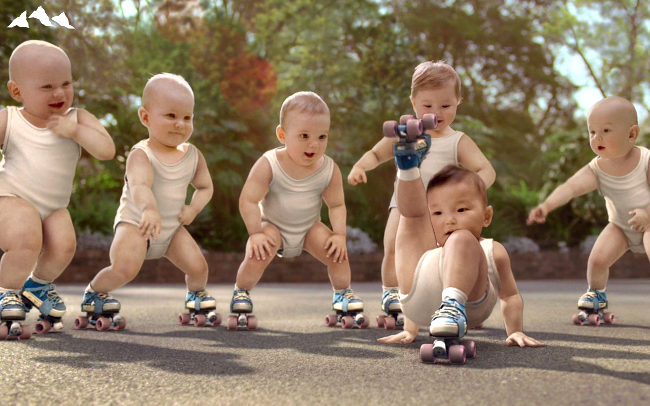 Музыка из рекламы воды Evian - Roller Babies