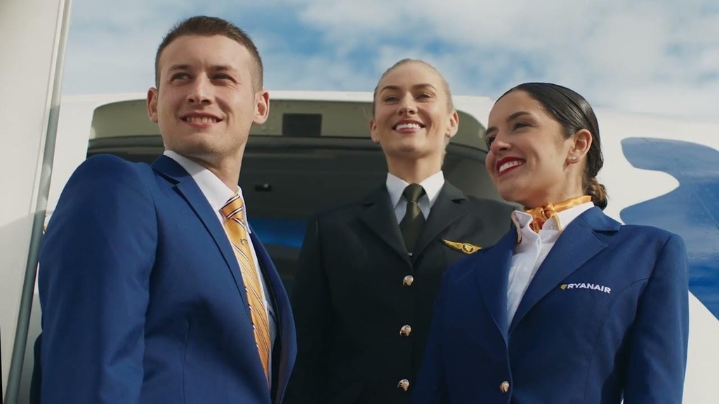 Музыка из рекламы Ryanair – Low fares, great care
