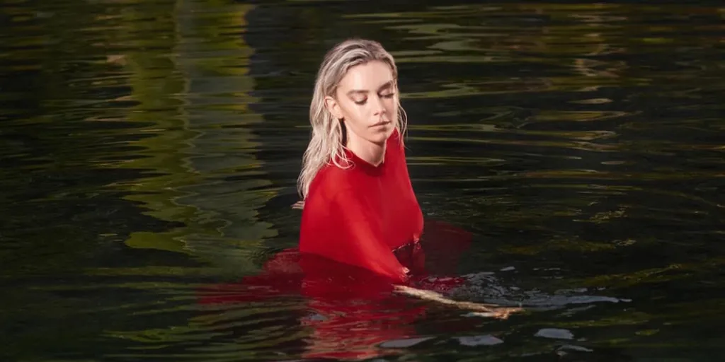 Cartier - La Panthère (Vanessa Kirby)