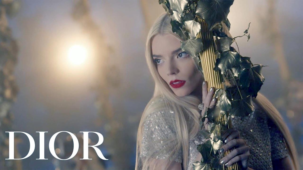 Музыка из рекламы Dior - The Garden of Dreams (Anya Taylor Joy)