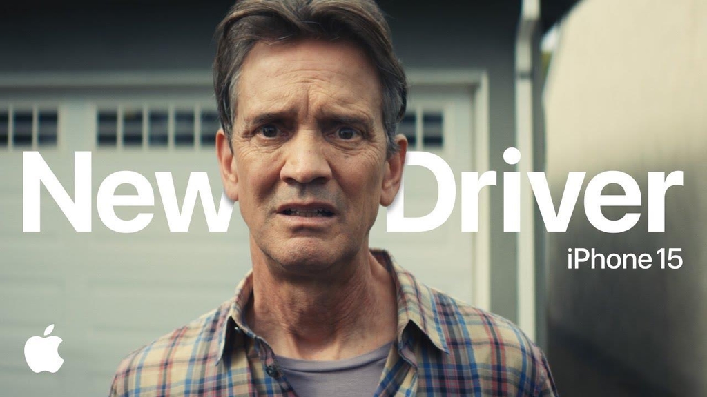 Музыка из рекламы Apple iPhone 15 - New Driver