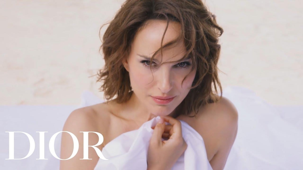 Музыка из рекламы Dior - Miss Dior (Natalie Portman)