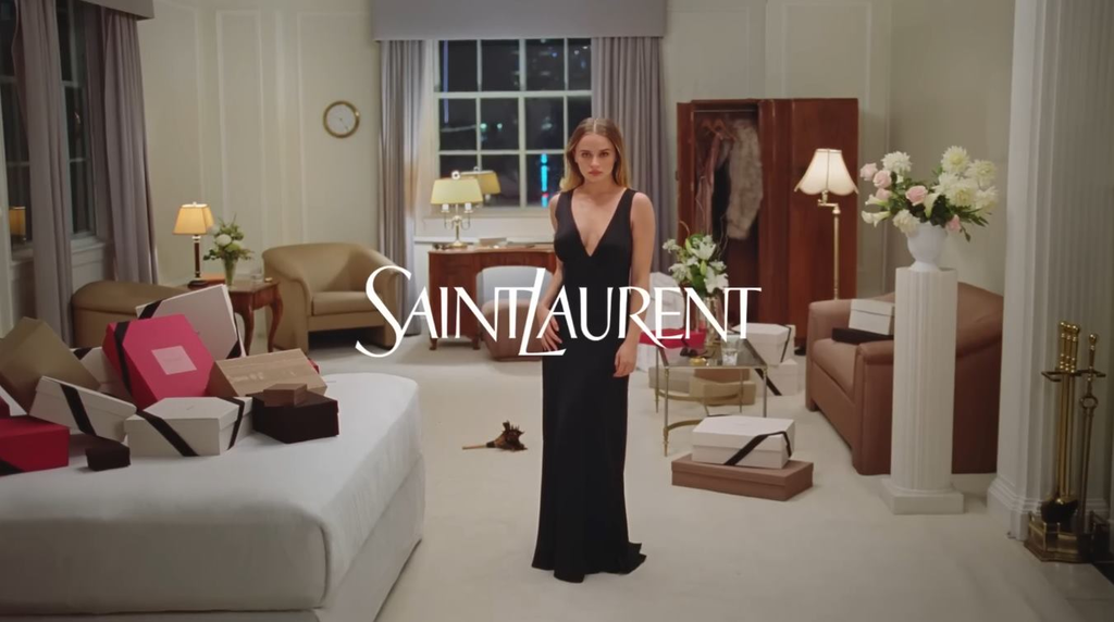 Музыка из рекламы Saint Laurent - As Time Goes By